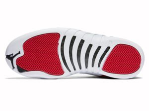 Кроссовки Nike Air Jordan 12 мужские красно-белые - фото подошвы