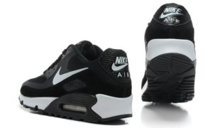 Nike Air Max 90 Hyperfuse черно-белые (40-44)