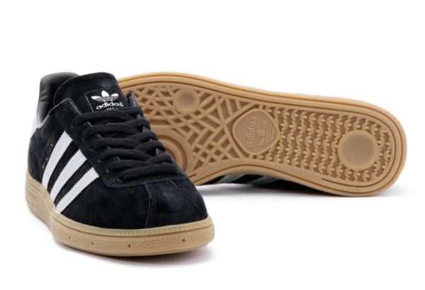 Adidas Munchen Black черные (40-44)