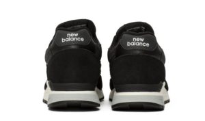 New Balance 840 черно-белые (40-43)