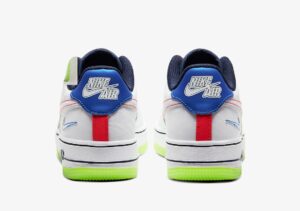 Nike Air Force 1 Low outside the lines GS белые (40-44)