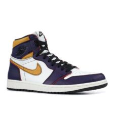 Nike Air Jordan 1 Retro High OG Defiant SB фиолетовые с белым и желтым кожаные мужские-женские (40-44)