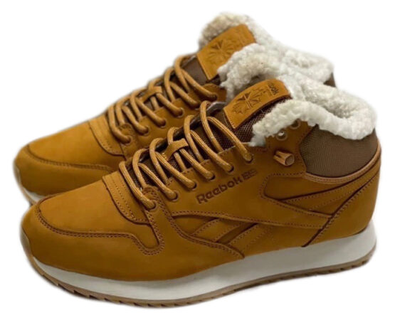 Зимние Reebok Classic brown с мехом коричневые нубук мужские (40-44)